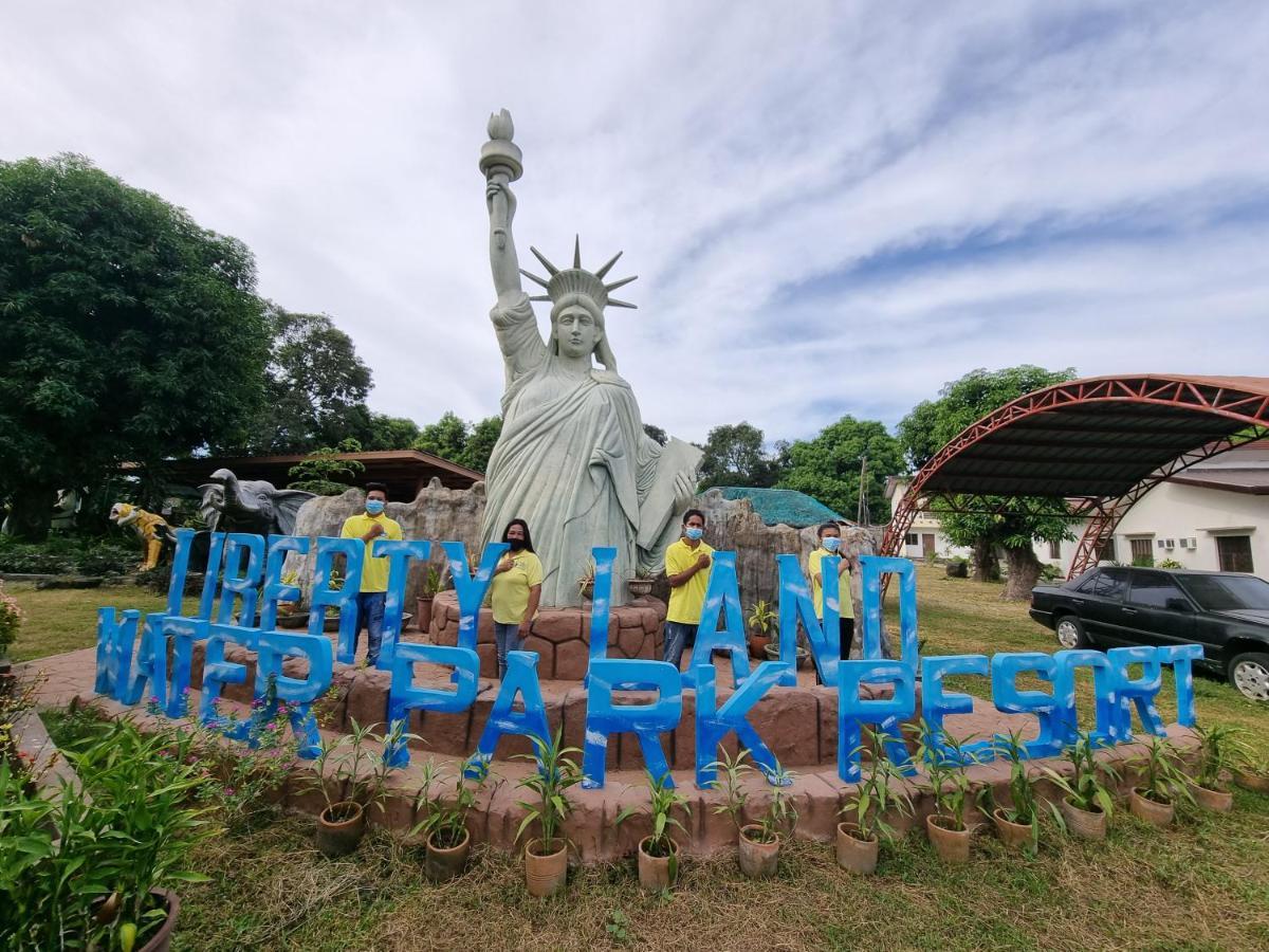 Libertyland Waterpark Resort Dau Ngoại thất bức ảnh